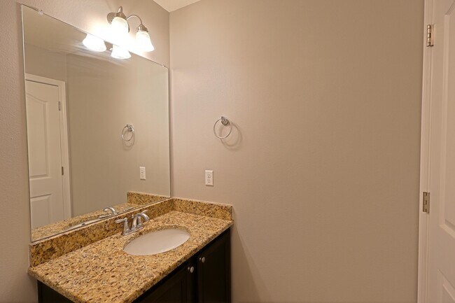 Building Photo - 2099 Wilsons Plover Cir