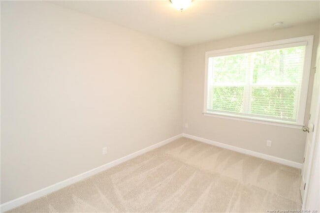 Building Photo - 240 Mystwood Hollow Cir
