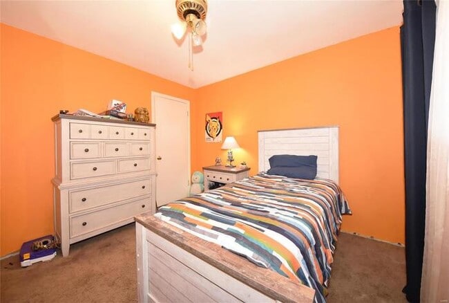 Building Photo - Fantastic 3bd/1ba home! Let yourself in!