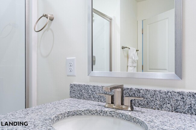 Building Photo - 3164 Mulberry Blvd