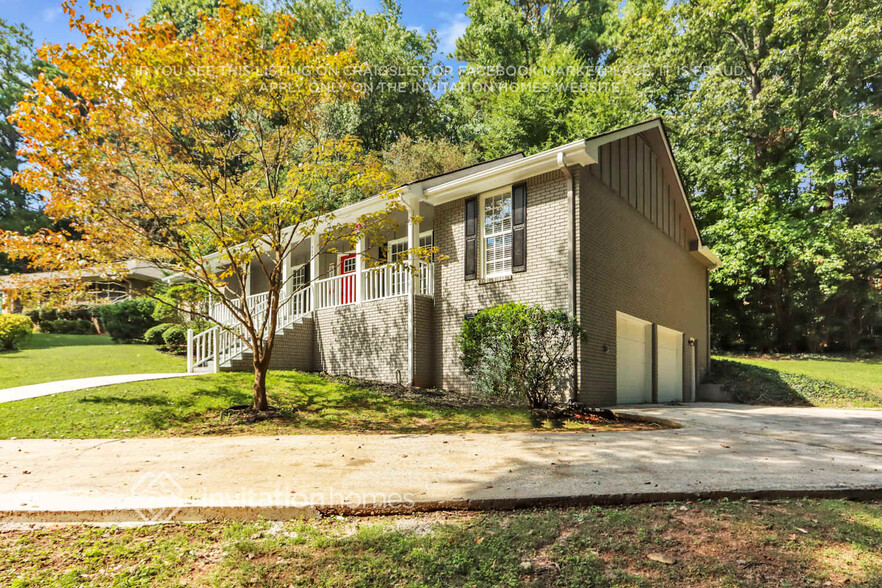 Primary Photo - 460 Glendale Ct SW