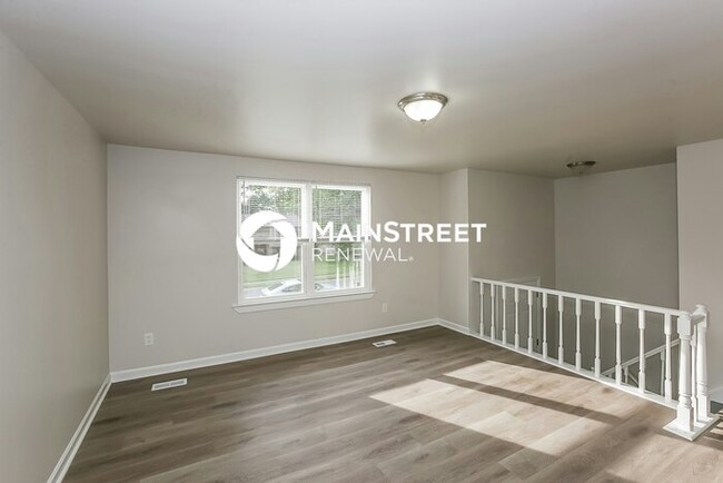 Building Photo - 5013 Split Oak Dr