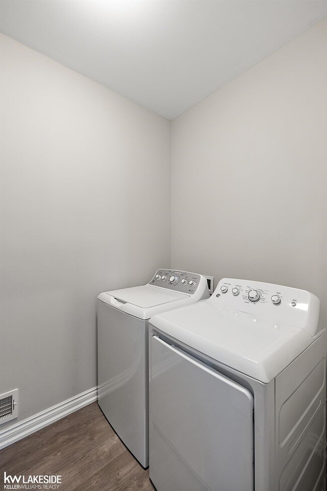 Building Photo - 11386 LANGFELD Spur