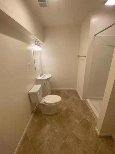 Building Photo - Move In Special- 1/2 month off first full month with move in by 4/1/2026 Pet Friendly- Now Availa...