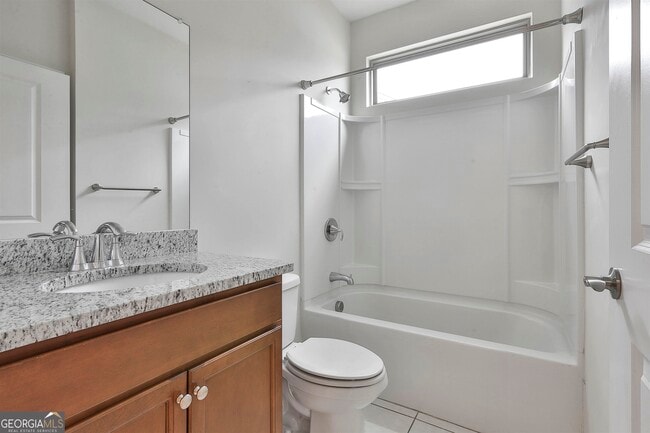 Building Photo - 330 Elkins Pl