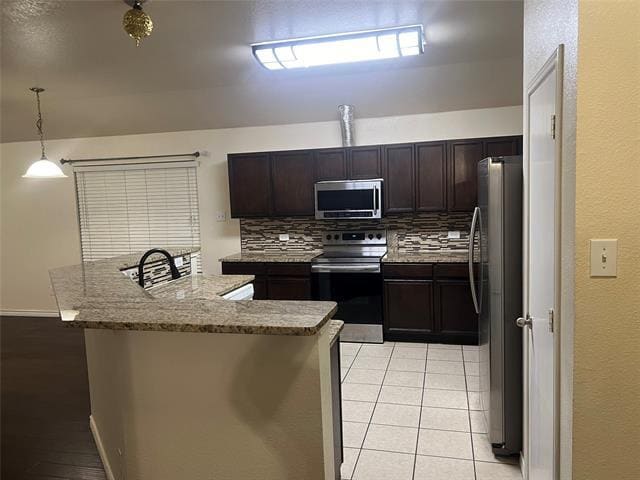 Building Photo - 6949 Sylvan Meadows Dr