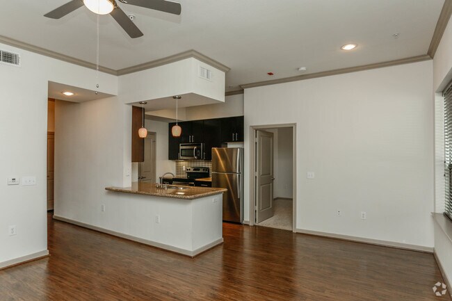 Interior Photo - Camden Travis Street
