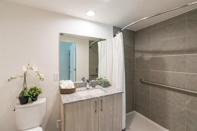 Building Photo - 5961 SW 68th St