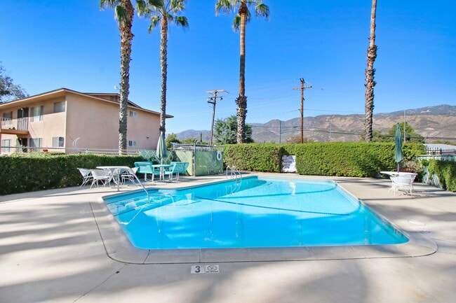 Building Photo - Beautiful 1 bedroom 1 Bath Unit