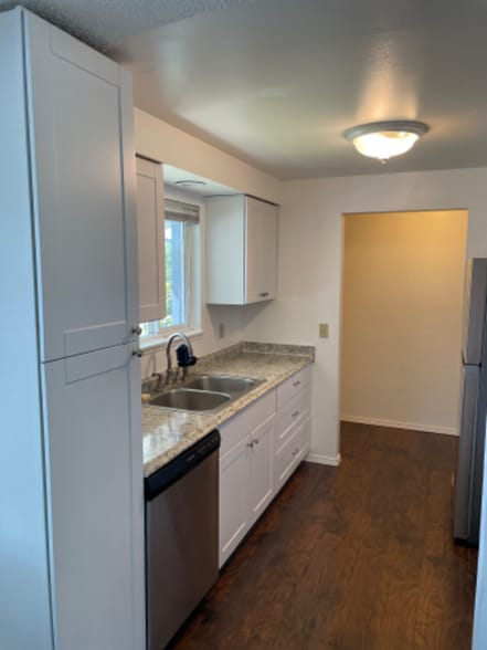 Primary Photo - 2235 22nd Pl SE