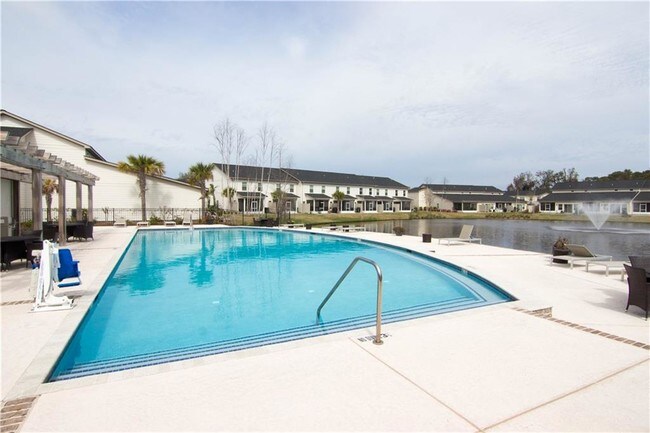 Building Photo - 1503 Mariners Cir