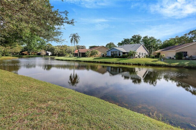 Building Photo - 4755 NW 30th St