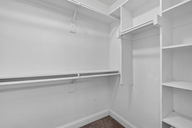 Building Photo - 608 E College St