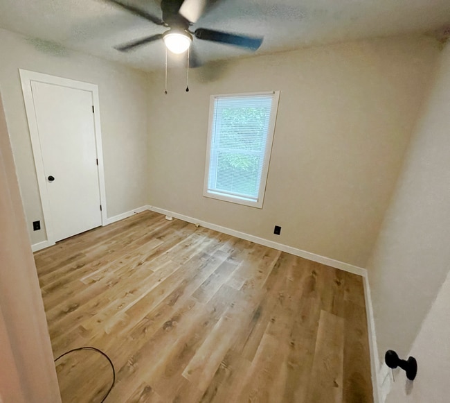 Building Photo - Great 2 bedroom house