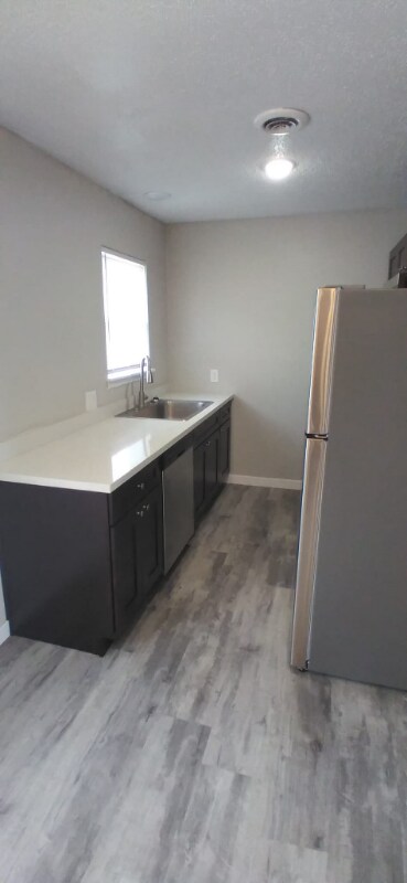 Building Photo - 407 Edwards St