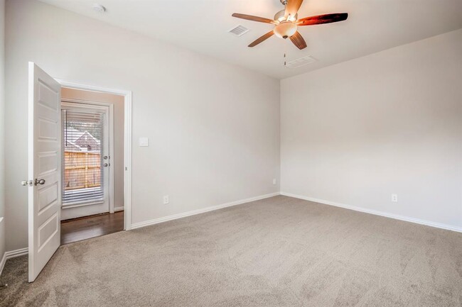 Building Photo - 202 Butterfly Orchid Ct