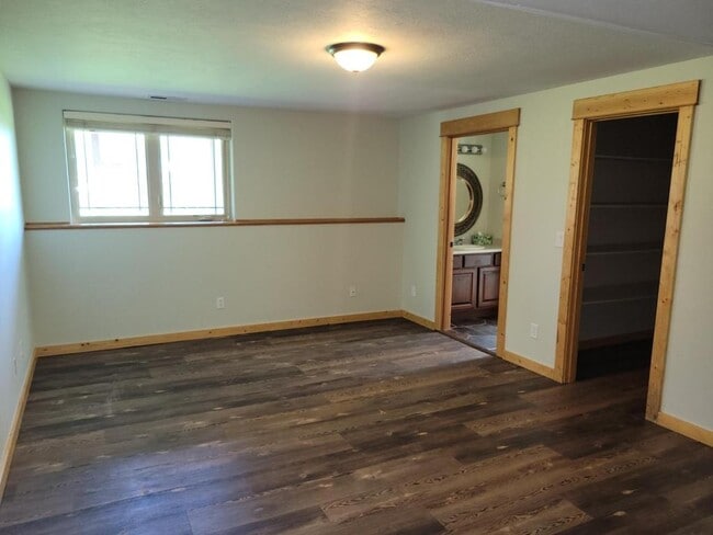 Building Photo - 75 E Katina Ct
