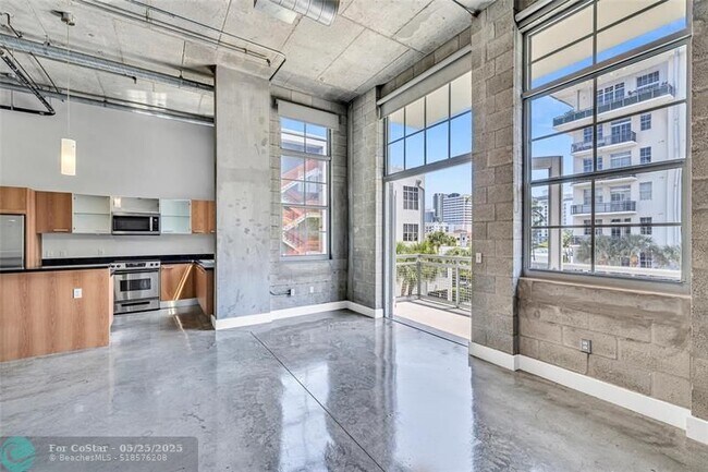 Building Photo - 434 NW 1st Ave