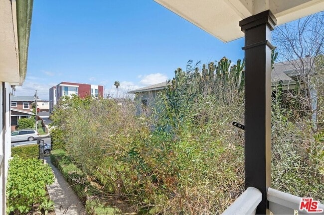 Building Photo - 4526 St Elmo Dr