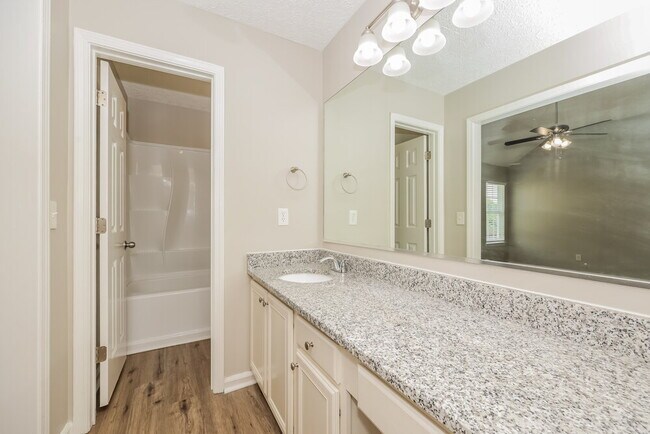 Building Photo - 5100 Brookstone Ct