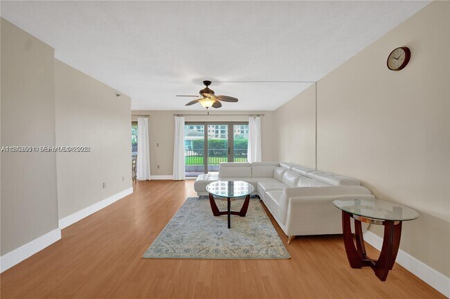 Building Photo - 1201 S Ocean Dr