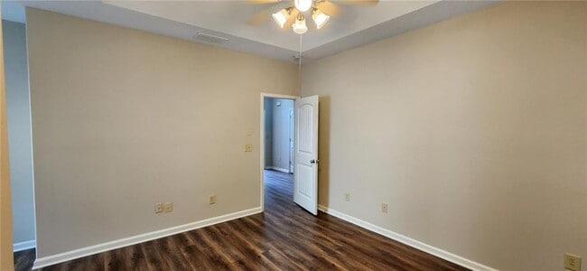Building Photo - 2236 Avalon Trace