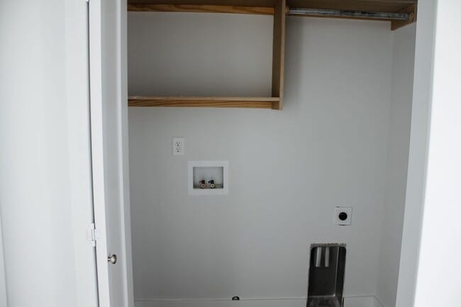 Building Photo - Froli Villas Alex Plan