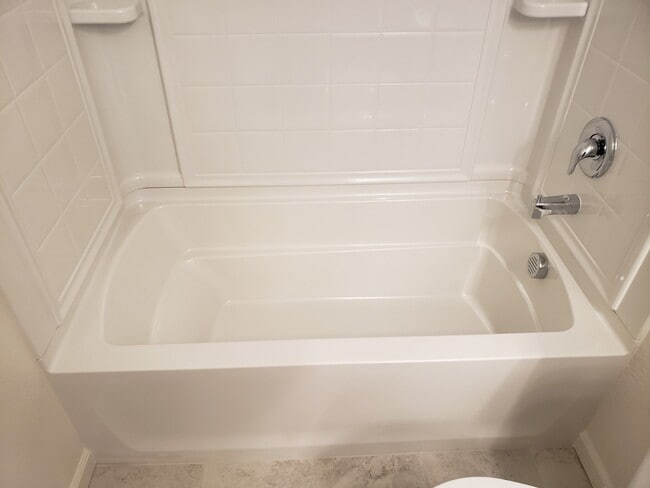 Building Photo - North Natomas 4 Bed 3 Bath Plus Large Loft  Appliances Included