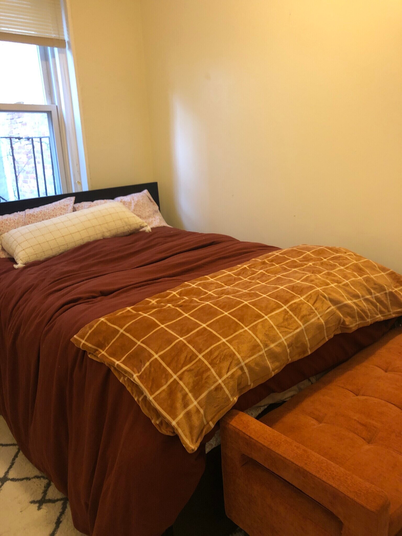 Building Photo - 15 Garden St