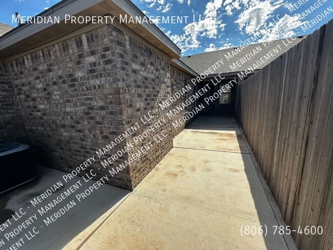 Building Photo - 5612 Lehigh St