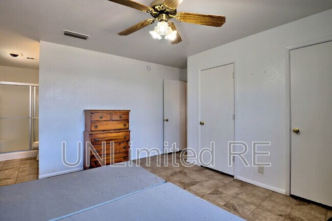 Building Photo - 37339 Buckskin Cir