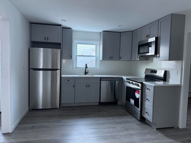 Building Photo - 228 Philadelphia Ave