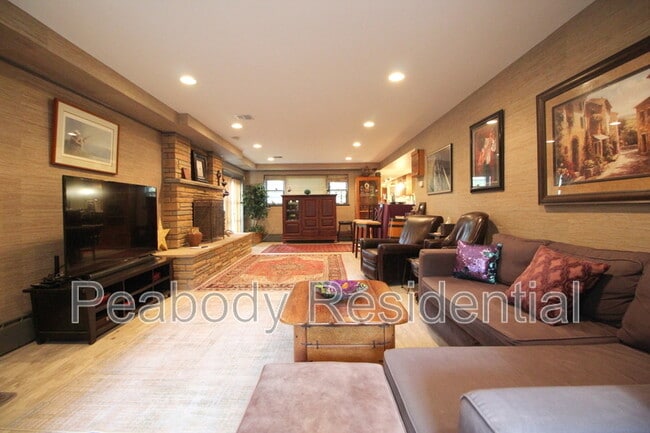 Building Photo - 1510 23rd St S