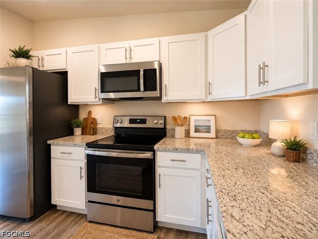 Building Photo - 1173 E Benbow Cir
