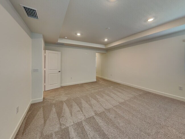 Building Photo - 3071 Sanctuary Dr