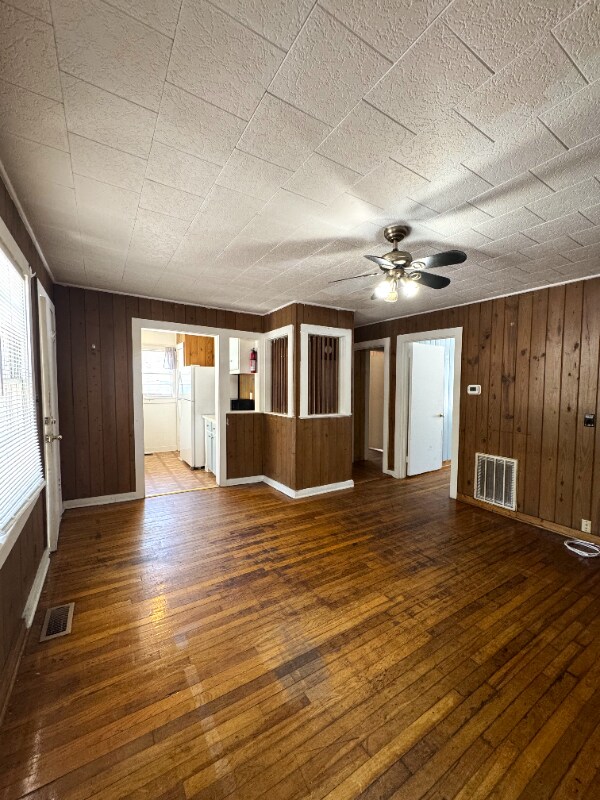 Building Photo - 7203 Porcher Dr