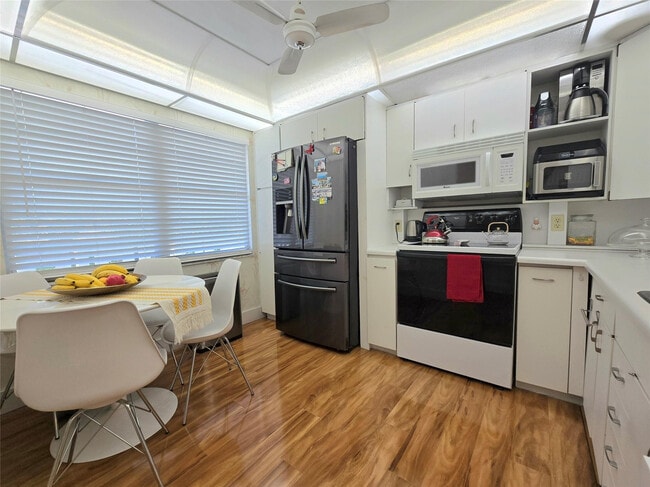 Building Photo - 2504 Antigua Terrace