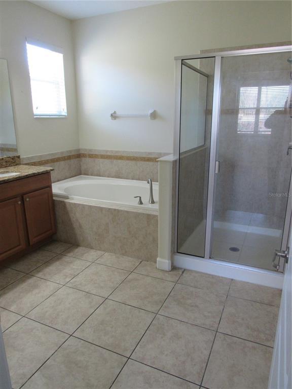 Building Photo - 1106 Lattimore Dr