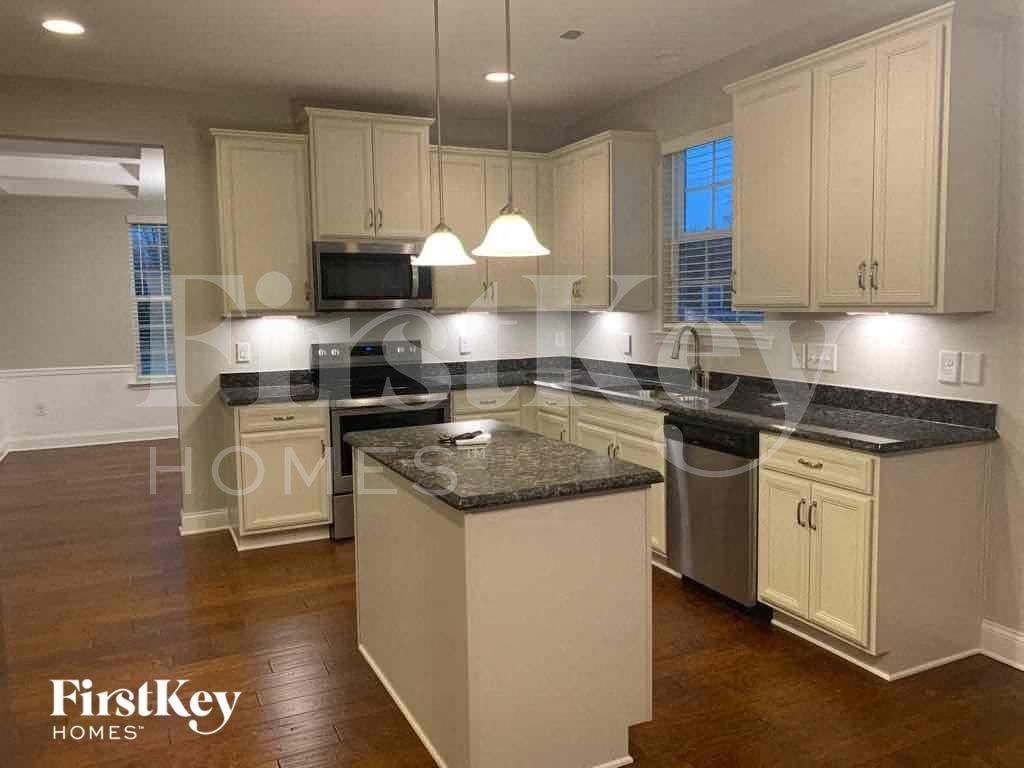 Building Photo - 433 Melva Ln