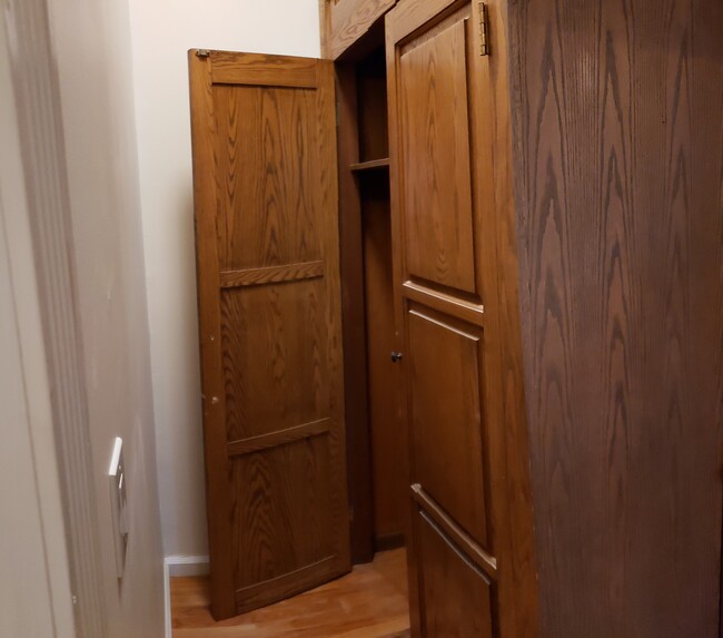 apt hallway with big closet - 6214 61st St