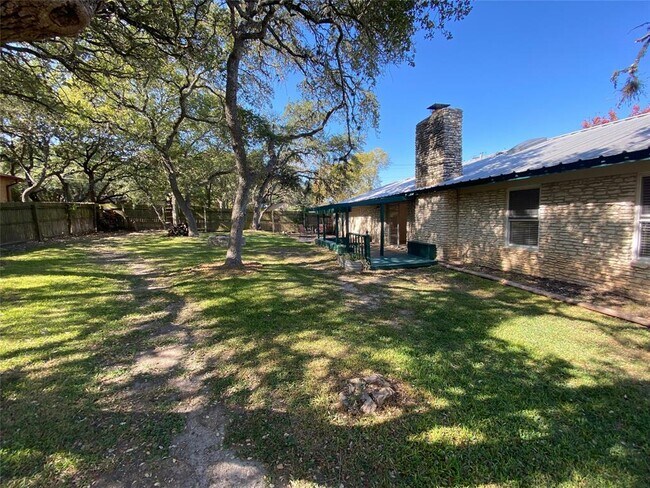 Building Photo - 13003 Algerita Terrace