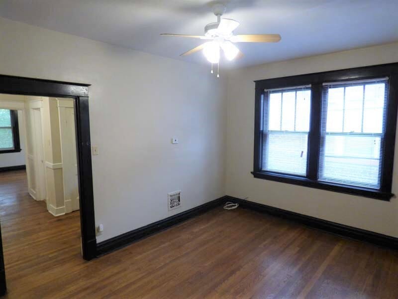 Building Photo - 4935 Magnolia Ave