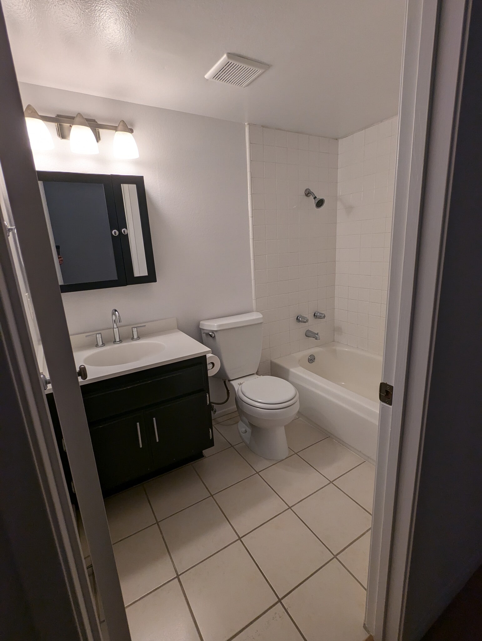 Second Bedroom Bathroom - 1655 Greenfield Ave