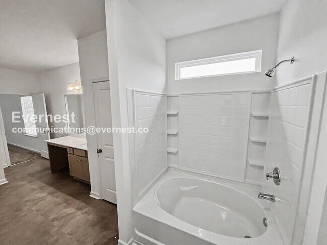 Building Photo - 3231 Briar Chapel Dr