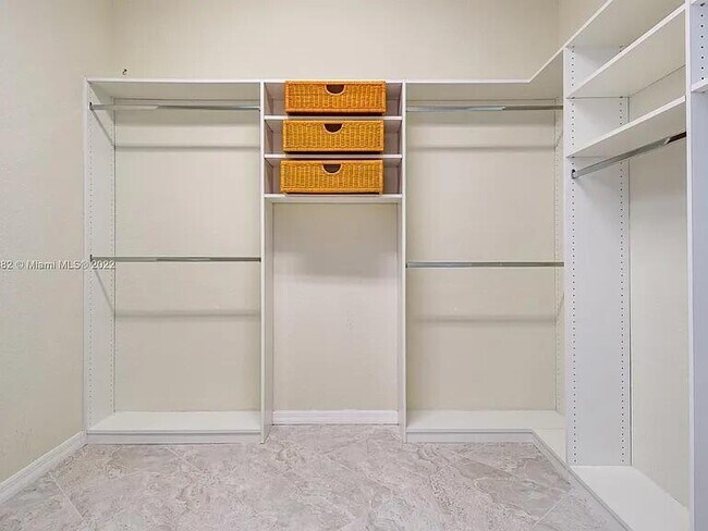 Building Photo - 8196 Hanoverian Dr