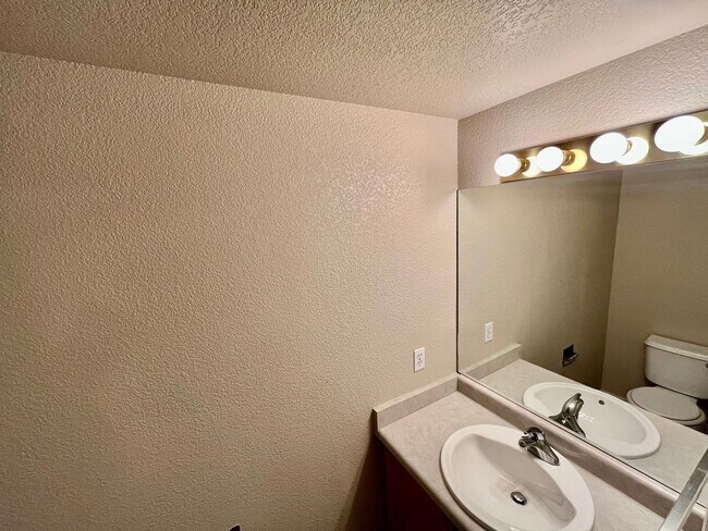 Building Photo - 7877-7895 Antelope Valley Point