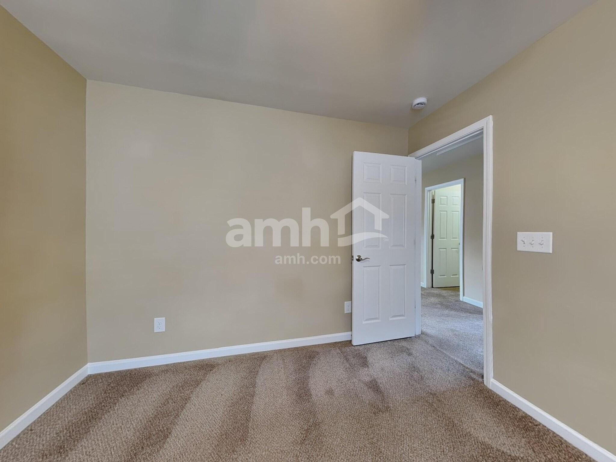 Building Photo - 3617 Althorp Dr