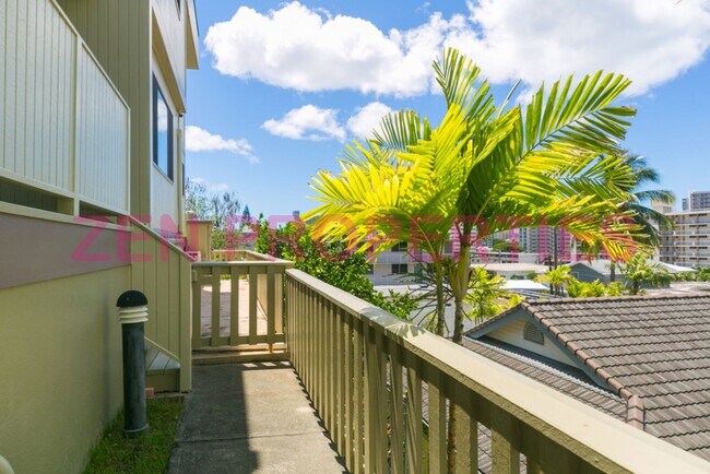 Building Photo - 3 bdrm/ 2.5 bath townhome for rent at Neho...