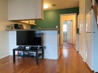 Building Photo - 1905 San Gabriel St