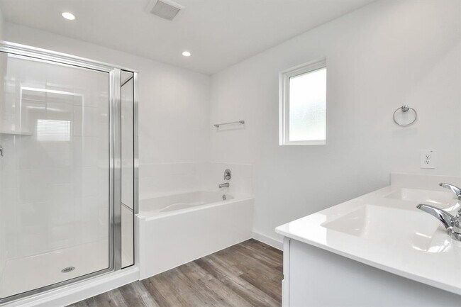 Building Photo - 8519 Swenson Ln